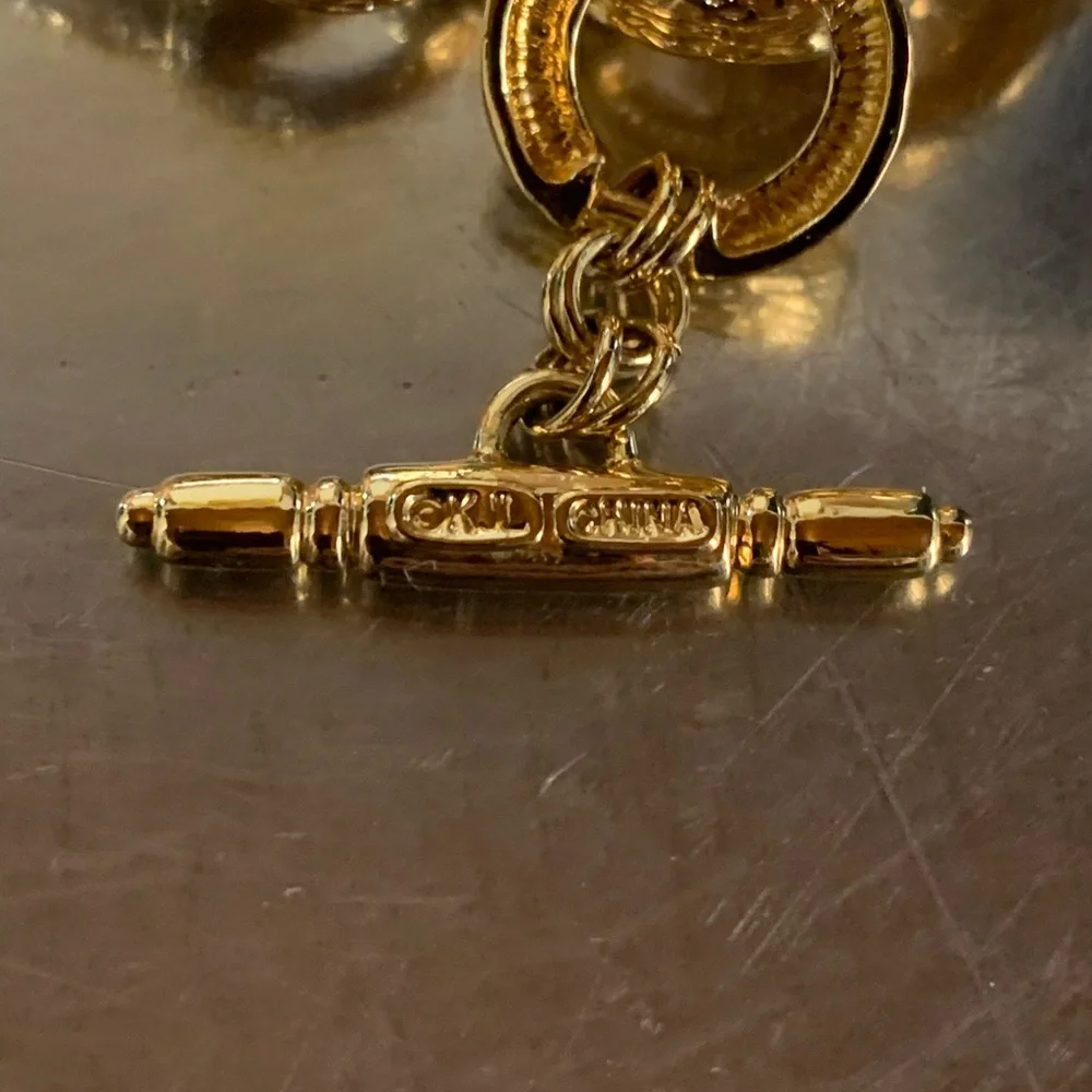 Kenneth Lane KJL Lightweight Gold Plated Bracelet - Picture 6 of 7